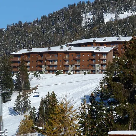 Appartement Avec Parking - 8 Pers, Vue Montagne - Fr-1-411-1044